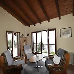 Σπίτι διακοπών Rustic With Views *