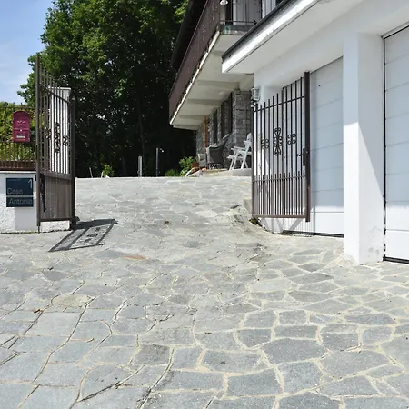 Rustic With Views * Trarego