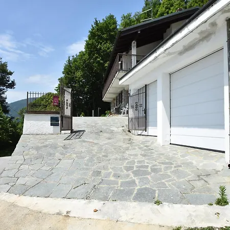 Rustic With Views Hébergement de vacances *