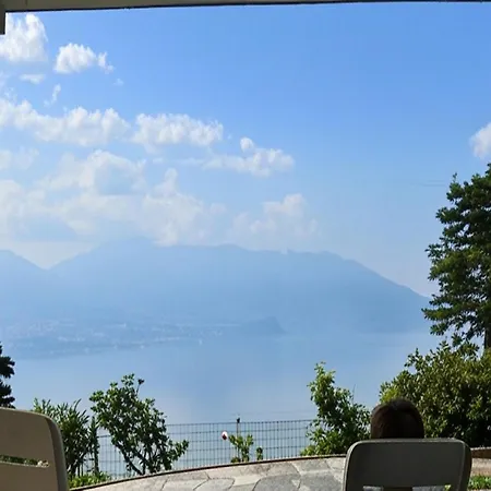 Rustic With Views Vakantiehuis Trarego