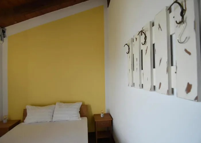 Semesterbostad Rustic With Views *