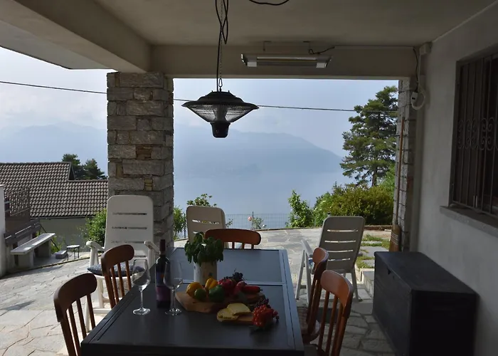 펜션 Rustic With Views *