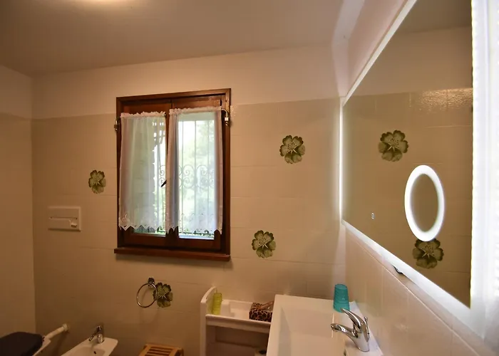 Rustic With Views * Trarego